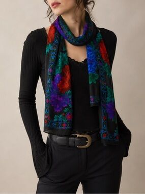 Liz Claiborne Accessories 100% Silk Floral Scarf Black Peony Oblong Wrap
